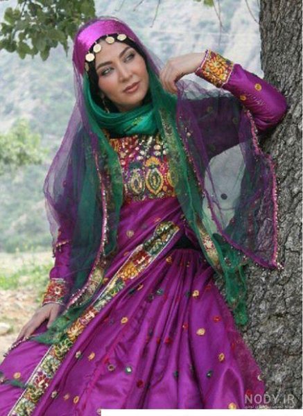  عکس مادر با لباس محلی ایران