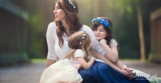  عکس مادر در طبیعت با کودک