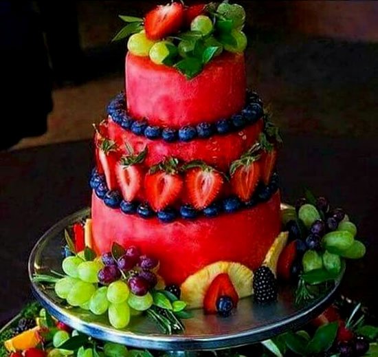  عکس هندوانه تزیین شده شب یلدا