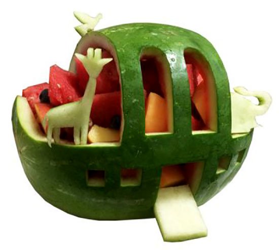 تزیین هندوانه برای مهمان