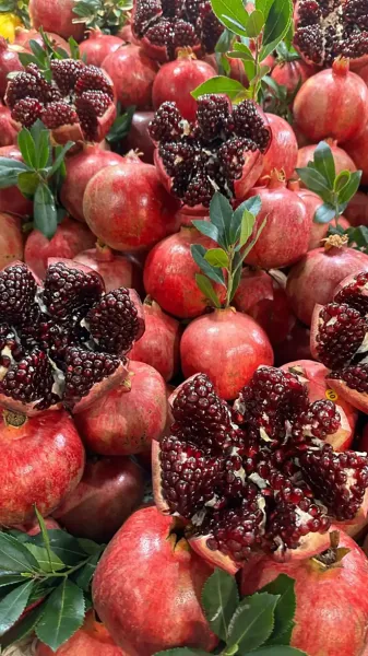 عکس تزیین انار شب یلدا