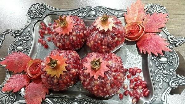  تزیین انار ساده برای مدرسه