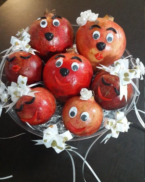  عکس انار شب یلدا