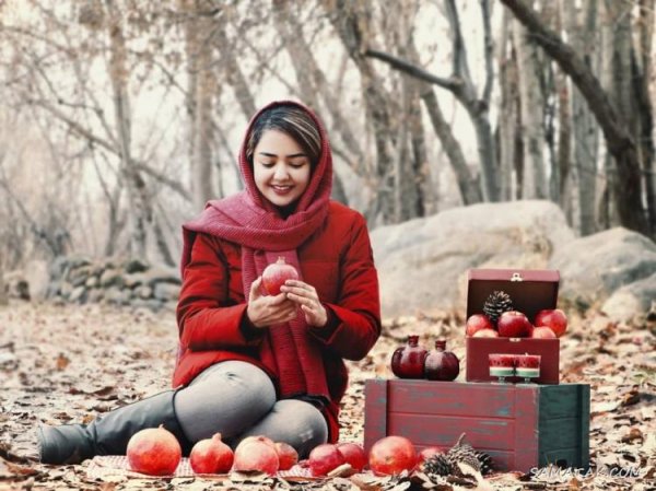 عکس دختر یلدا