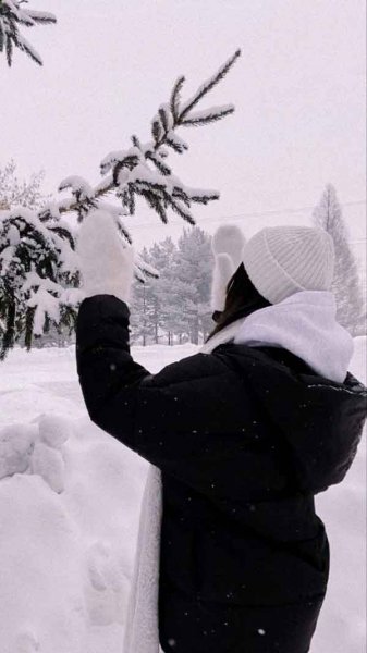  پروفایل دخترانه زمستانی