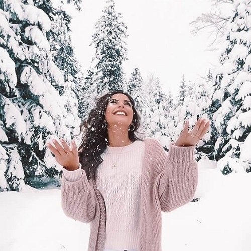  عکس دخـتر در برف پروفایـل