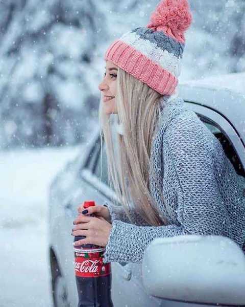  عکس دخـتر تو برف برای پروفایـل