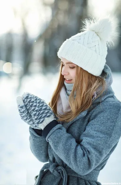  عکس دخـتر در برف زیبا