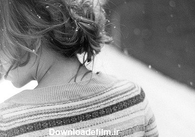  عکس دخـتر غمگین در برف