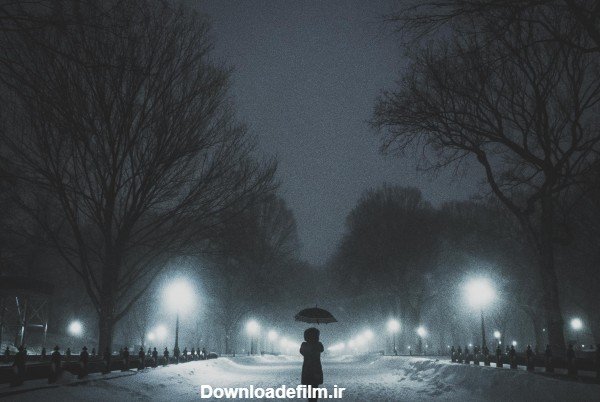  عکس دخـتر غمگین در برف