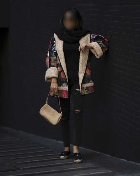 تیپ زمستانی دخترانه در اینستا