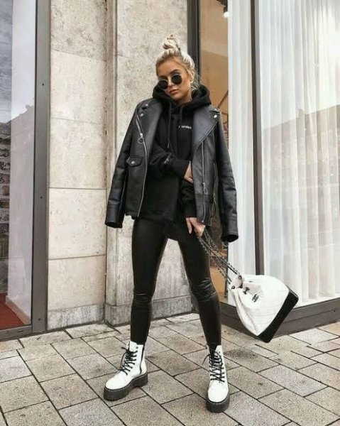  استایل زمستانی دخترانه با هودی