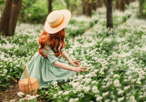  تصویر زمینه بهاری دخترانه