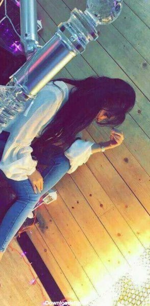  عکس دختر مو بلند برای پروفایل طبیعی