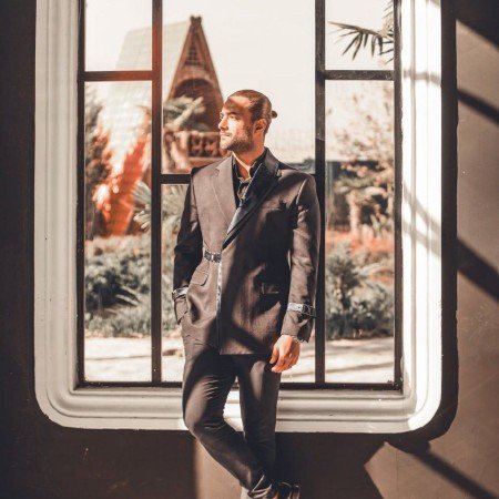  عکس امیر مقاره