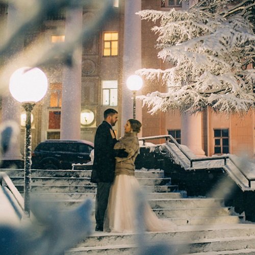  عکس برف در شب دخترانه