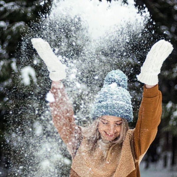 عکس دختر زمستانی شیک برای پروفایل