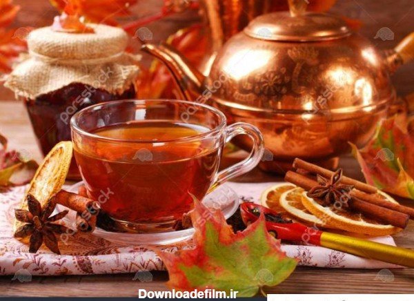  عکس عصر پاییزی و فنجان چای