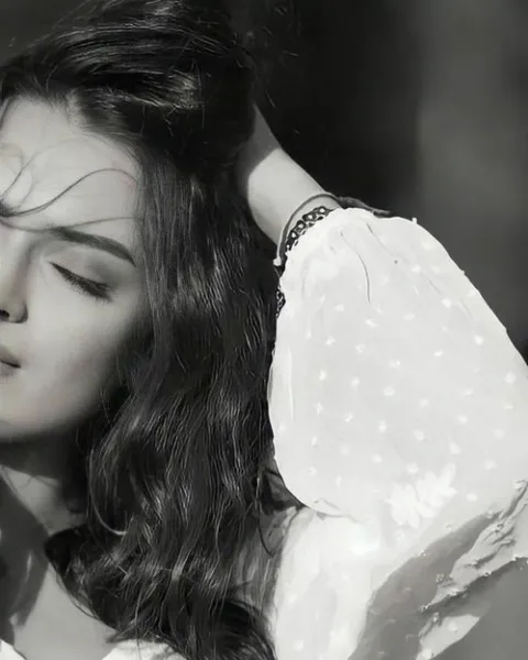  عـکس دخـترانه جذاب و شیک