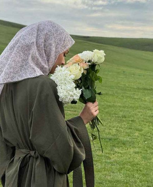  عـکس دخترونه شیک و باکلاس برای پـروفایل با حجاب