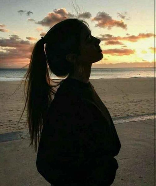 پروفایل غمگین دخترانه