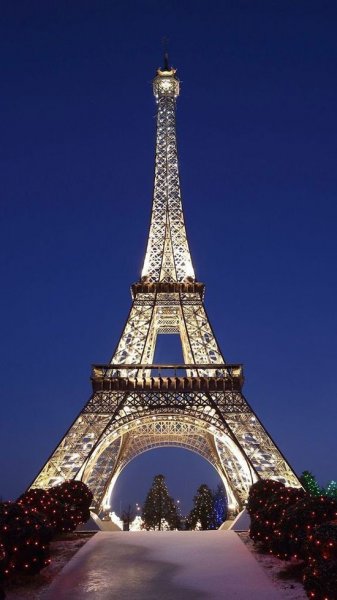  عکس برج ایفل برای پس زمینه