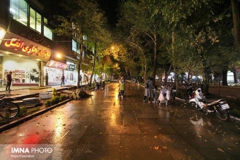  عکس چهارباغ اصفهان شب