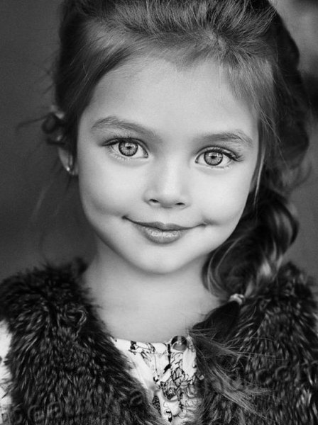  عکس پروفایل دخترانه طبیعی با لبخند