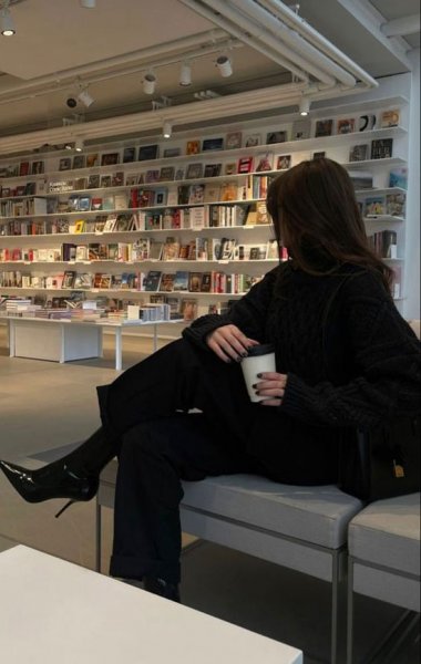  تصویر پروفایل دخترانه لاکچری و متفاوت