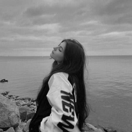  پروفایل دخترانه خفن با تم تیره