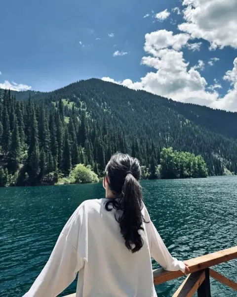  پروفایل دخترانه خفن برای اینستا