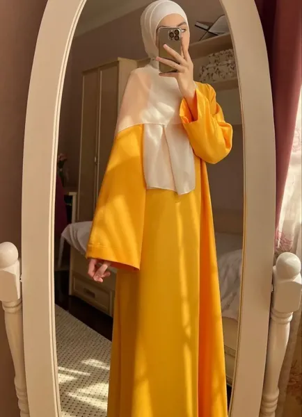 عکس دختر محجبه با استایلی خاص