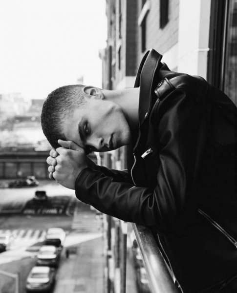  عکس سیاه و سفید لاتی برای پروفایل پسرونه