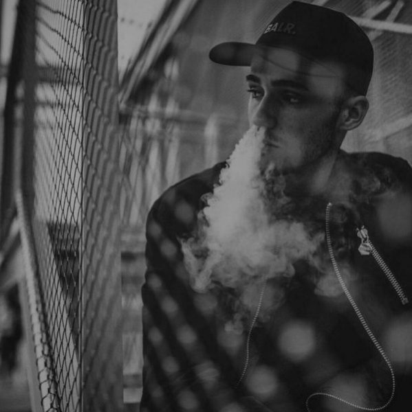  پروفایل پسرونه سیاه سفید لاتی