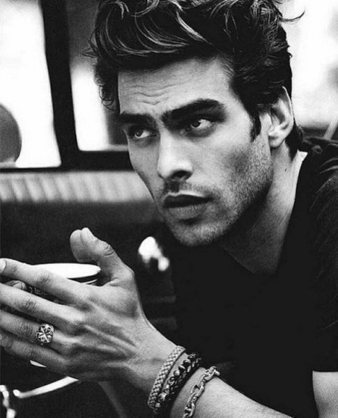  عکس سیاه و سفید برای پروفایل فیک پسرانه