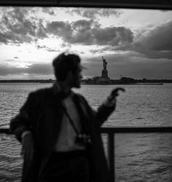  عکس سیاه و سفید برای پروفایل فیک پسرانه