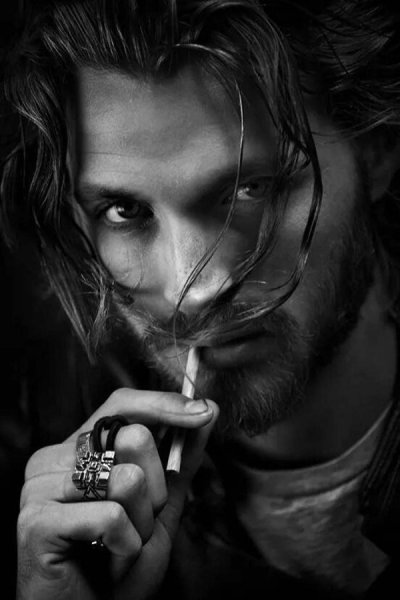  عکس سیاه و سفید برای پروفایل فیک پسرانه