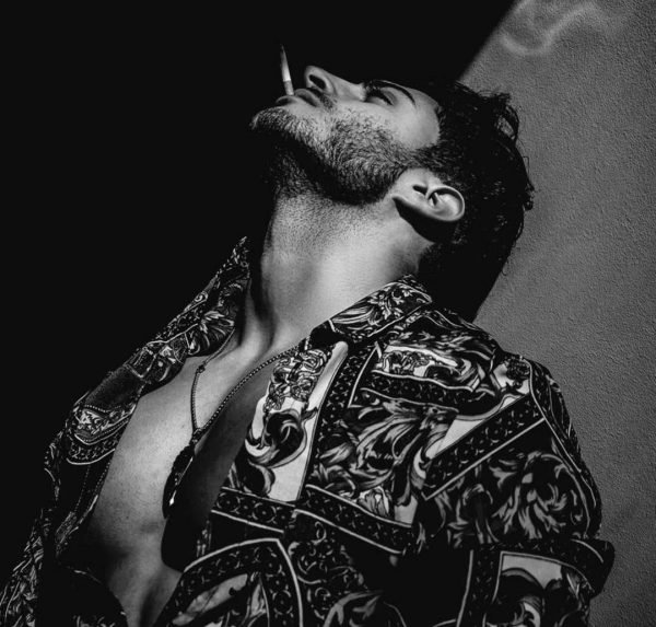  پروفایل پسرونه شاخ فیک سیاه سفید