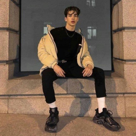  پروفایل پسرانه سیاه سفید غمگین