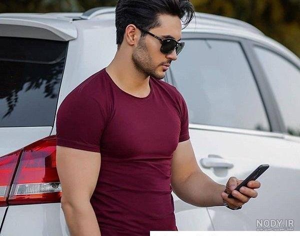  عکس پسر با عینک دودی برای پروفایل