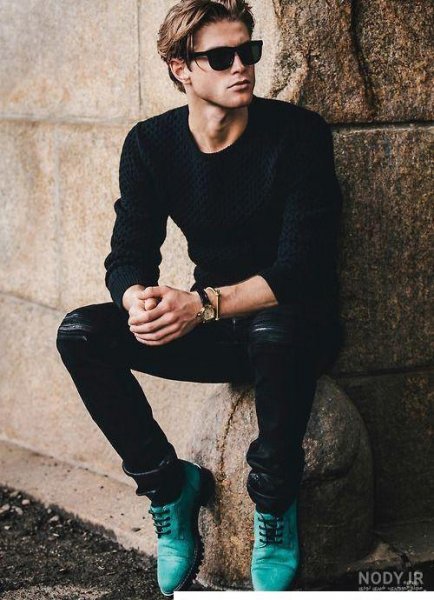  عکس پسر با عینک دودی برای پروفایل