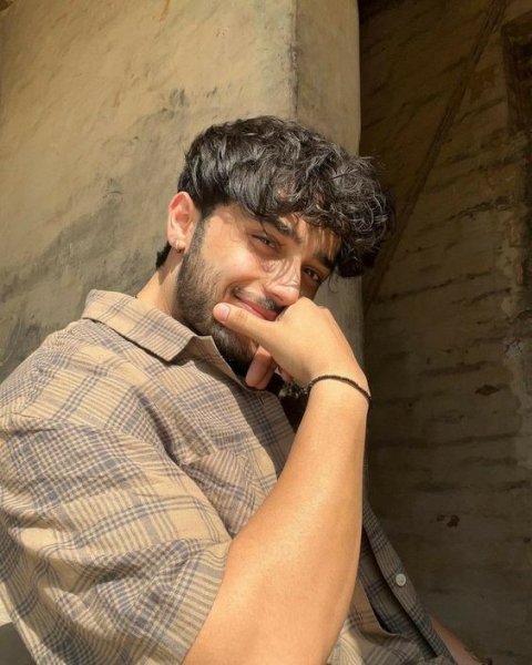 عکس سلفی برای پروفایل