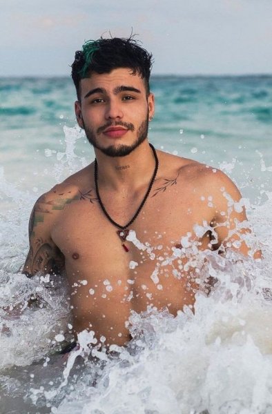  عکس سلفی برای پروفایل پسرانه