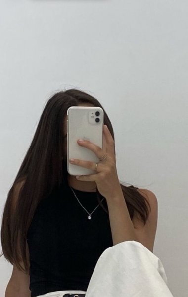 عکس سلفی دختر برای پروفایل