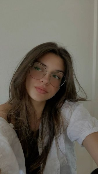  عکس سلفی دختر برای پروفایل