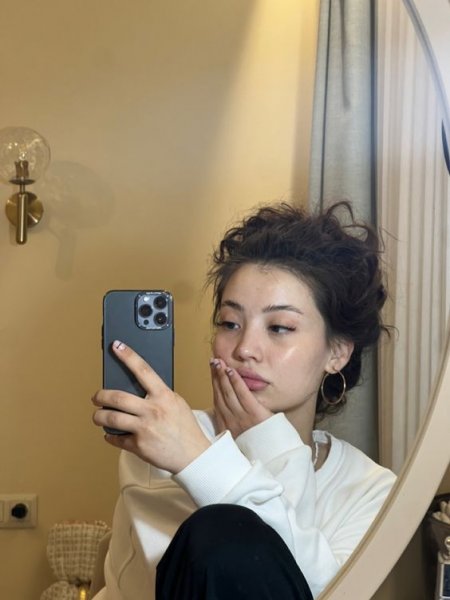  عکس سلفی دختر برای پروفایل