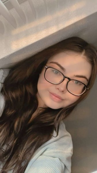  عکس سلفی دختر برای پروفایل