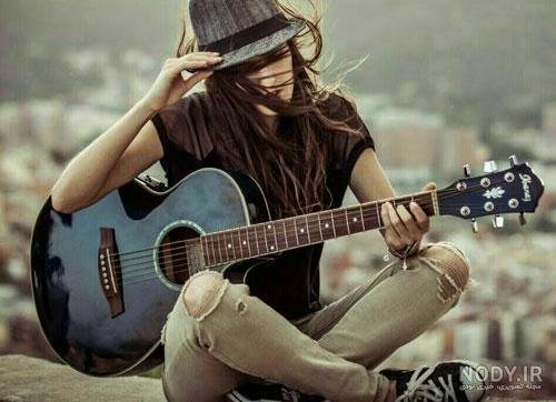  عکس پسر خوشگل با گیتار برای پروفایل