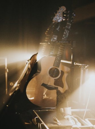  عکس گیتار برای پروفایل اینستا