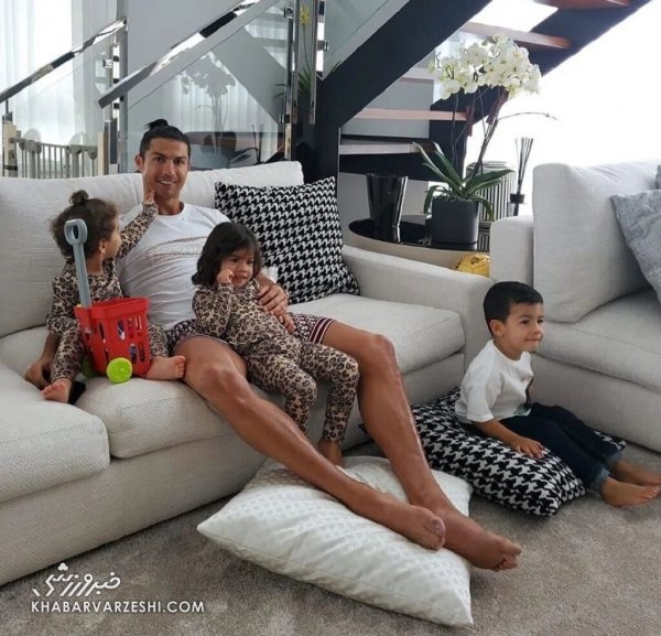  عکس خانه های لوکس رونالدو